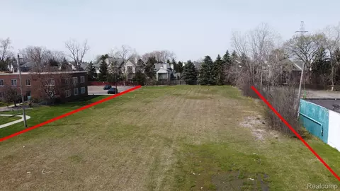 31227 Dequindre Rd, Madison Heights, MI 48071