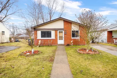 7189 Michael St, Taylor, MI 48180