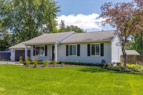 3162 Celia, Waterford, MI 48329