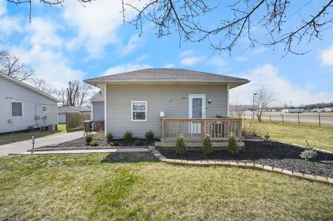296 4th Ave, Pontiac, MI 48340
