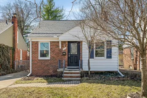 396 University St, Ferndale, MI 48220