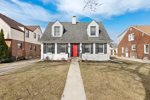 2276 22nd St, Wyandotte, MI 48192