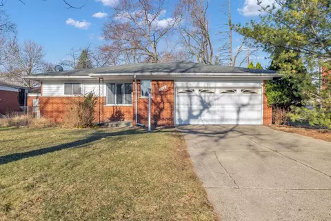 21431 Buttercrest St, Southfield, MI 48075