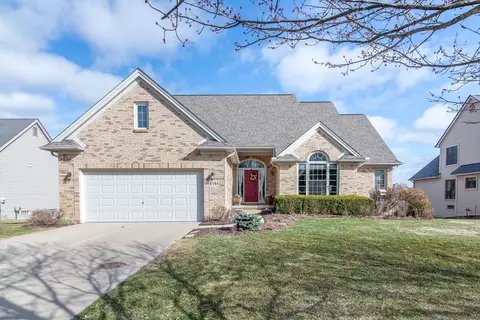 8598 Golf Lane Dr, Commerce, MI 48382