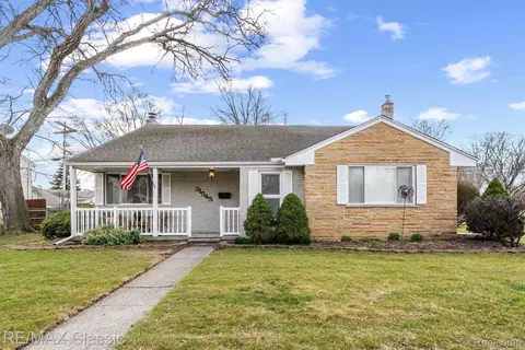 31545 Alabama St, Livonia, MI 48150