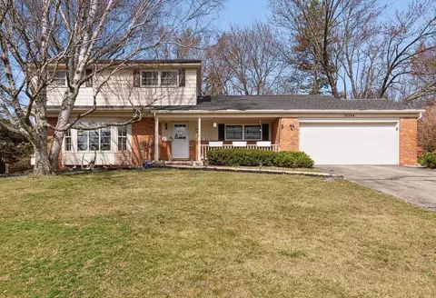 30244 Barwell Rd, Farmington Hills, MI 48334