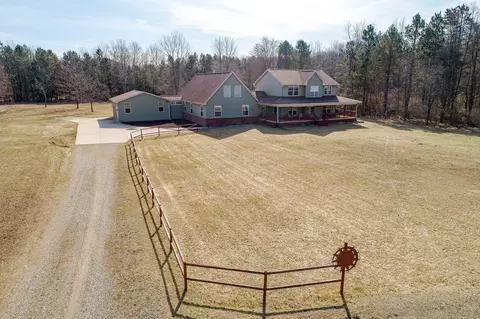 4795 Little Cedar Creek Dr, Arcadia, MI 48412