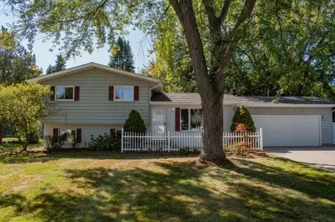 2046 Karl Rd, Monitor, MI 48706