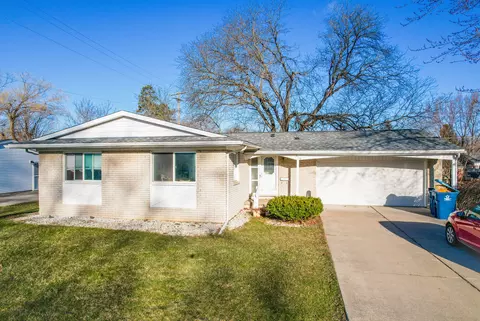 719 Surfwood Ln, Davison, MI 48423