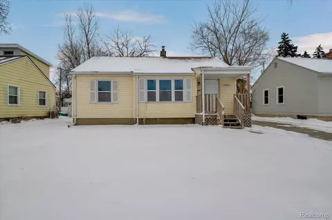 3774 Greenfield Rd, Berkley, MI 48072