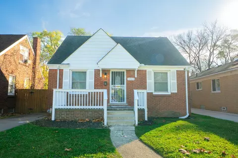 16468 Collingham Dr, Detroit, MI 48205