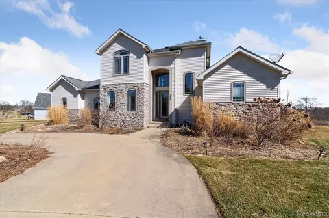 10580 Keane Dr, Grass Lake, MI 49240
