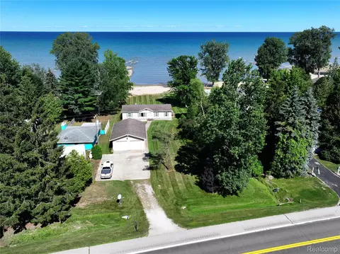 3867 S Lakeshore Rd, Sherman, MI 48441