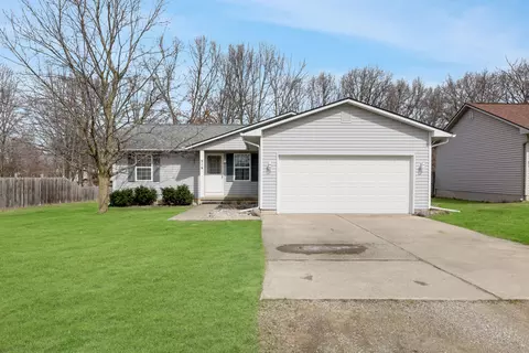 516 Allen St, Clio, MI 48420