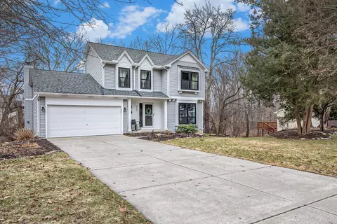 6280 Lake Waldon Dr, Independence, MI 48346