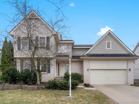1180 Trailside Blvd, Wixom, MI 48393