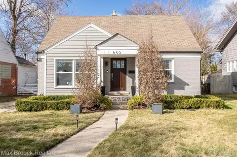 850 W Lincoln St, Birmingham, MI 48009