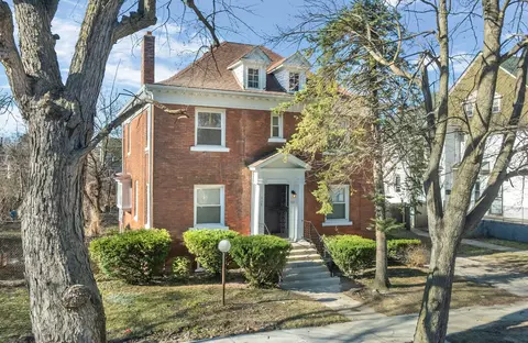 103 Woodland St, Detroit, MI 48202