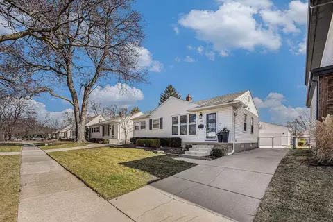 632 N Vermont Ave, Royal Oak, MI 48067