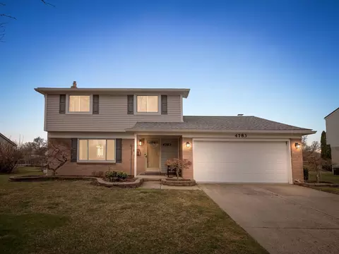 4783 Stoddard Dr, Troy, MI 48085