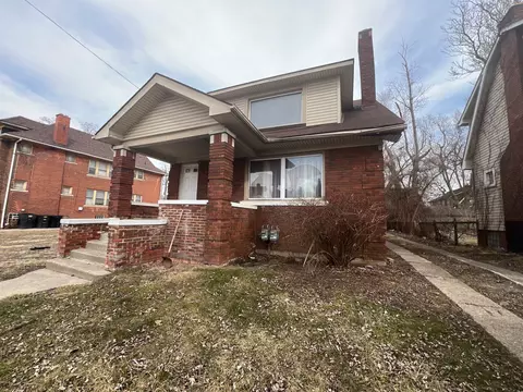14270 Strathmoor St, Detroit, MI 48227