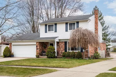 14743 Westpoint Dr, Sterling Heights, MI 48313