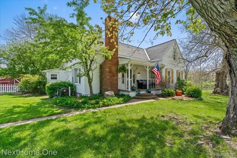 3440 Crandall Rd, Howell, MI 48855