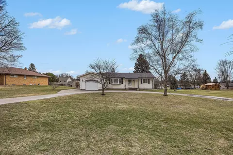 8160 32 Mile Rd, Washington, MI 48095