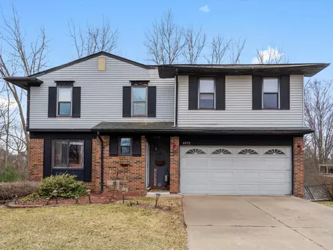4872 Lore Dr, Waterford, MI 48329