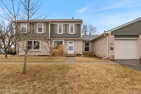2816 Bombridge, Ann Arbor, MI 48104