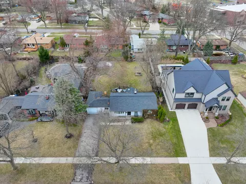 1709 Derby Rd, Birmingham, MI 48009
