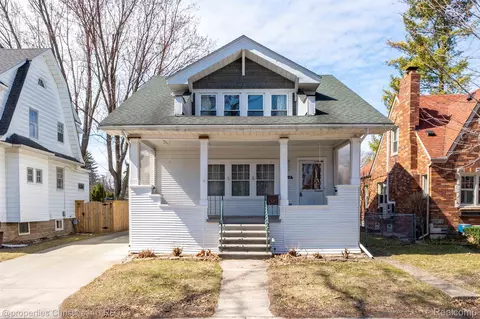 418 S Maple Ave, Royal Oak, MI 48067