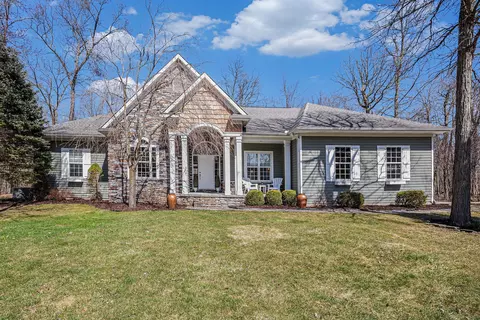 629 Creekside, Brandon, MI 48371