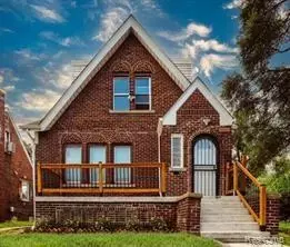 15875 Steel St, Detroit, MI 48227