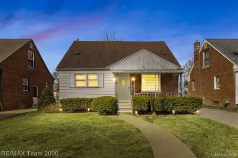9666 Ruth Ave, Allen Park, MI 48101