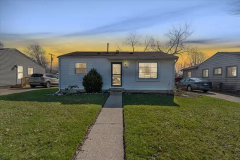339 Dakota St, Ypsilanti, MI 48198