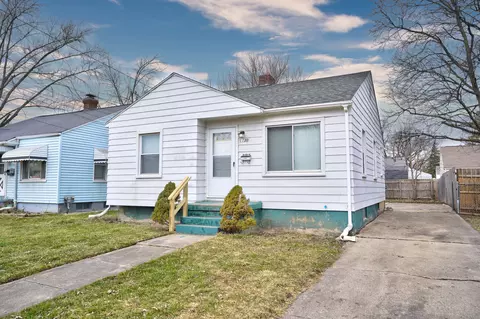 1130 Waldman Ave, Flint, MI 48507