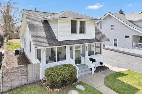 339 W Parent Ave, Royal Oak, MI 48067