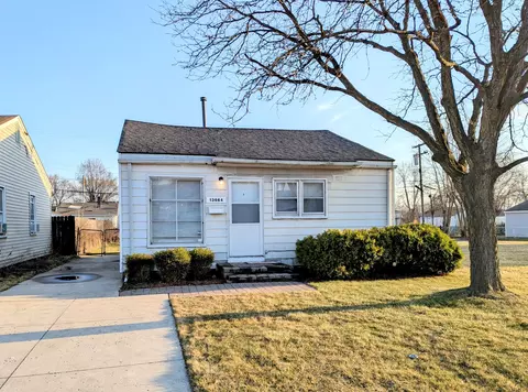 13664 Knox Ave, Warren, MI 48089