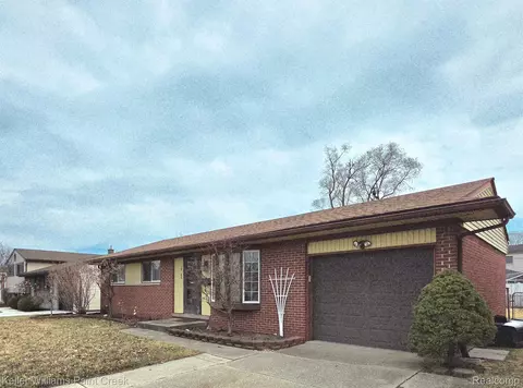 39760 Valiant Dr, Sterling Heights, MI 48313
