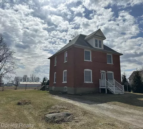 4469 Cooper Rd, Marlette, MI 48453 photo 1
