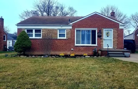 6456 Burnly St, Garden City, MI 48135