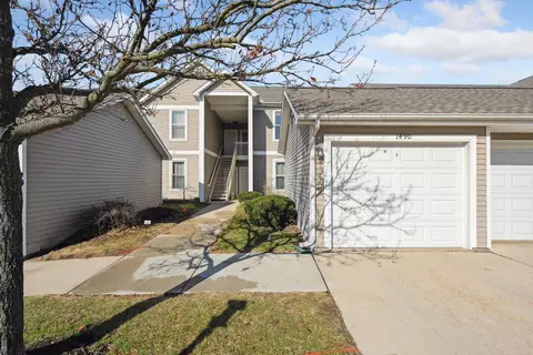 1490 Fox Pointe Cir, Pittsfield, MI 48108