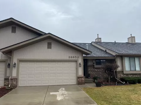 38852 Windmill Pointe S, Clinton Township, MI 48038