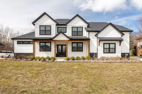 24220 Fairview Dr, Huron, MI 48164