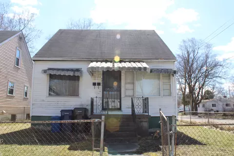 302 E Piper Ave, Flint, MI 48505