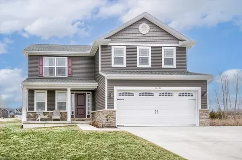 13206 River Rock Pass, Fenton, MI 48451