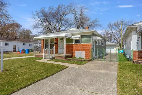 18712 Powers Ave, Dearborn Heights, MI 48125