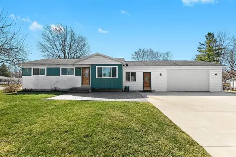 7242 Houghton Dr, Davison, MI 48423