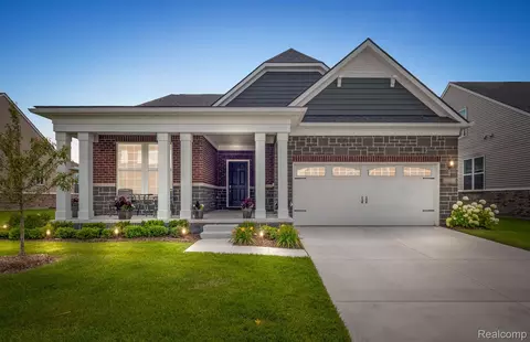 5224 Lewiston Rd, Canton, MI 48188